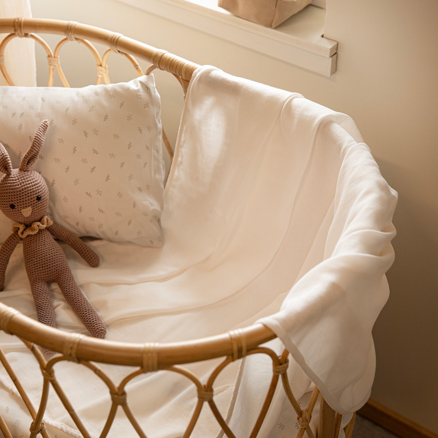 Harvey Baby Pique Coverlet 150x100cm Ecru