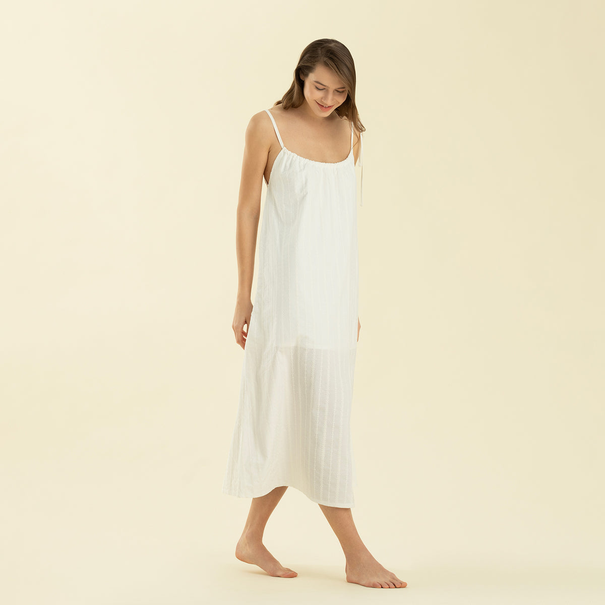 Monolittigo Nightgown Ecru