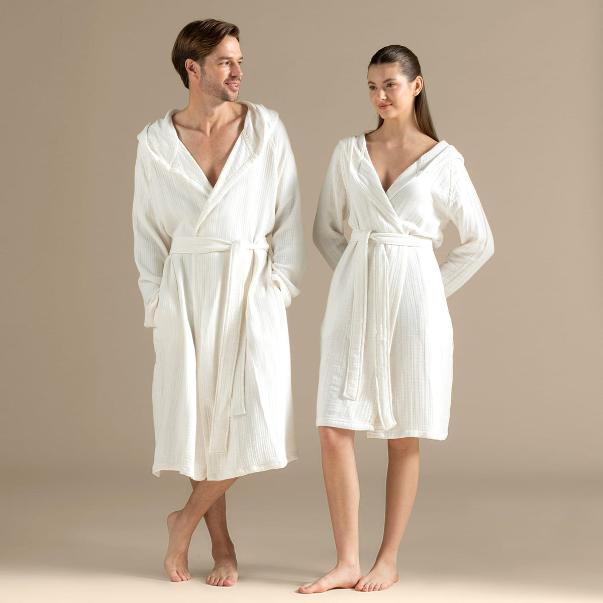 Armin Unisex Bathrobe White