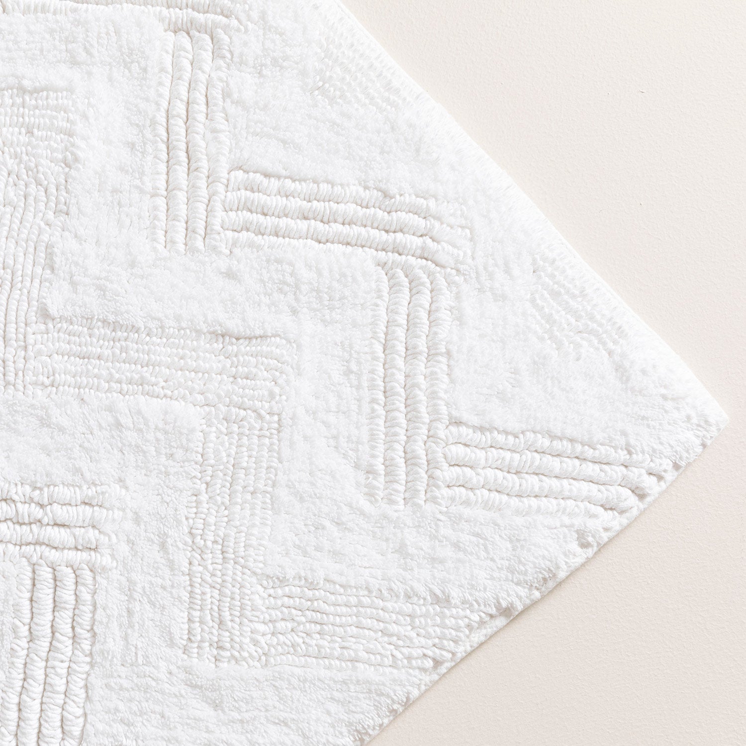 Delmar Bathmat 70x130 cm White