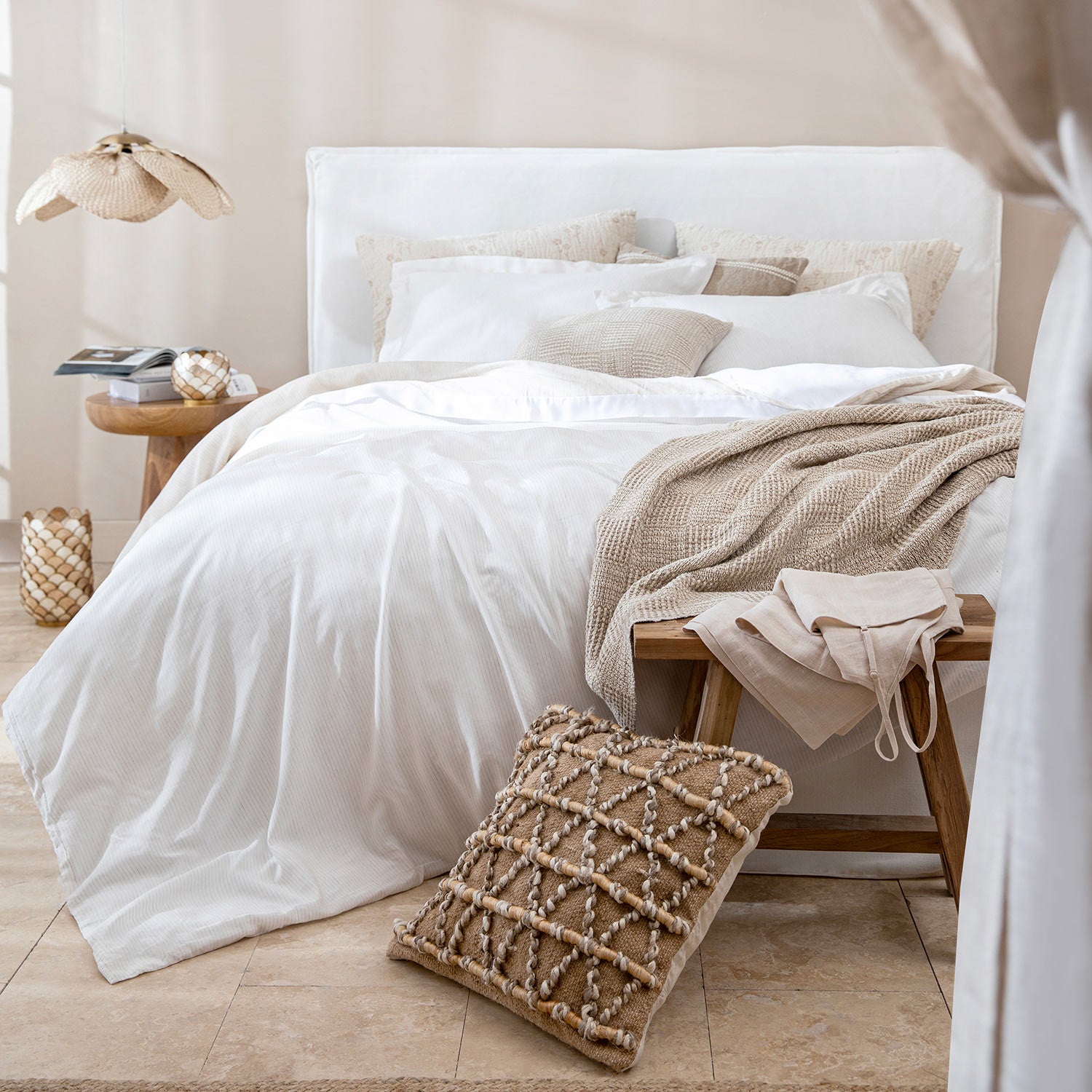 Vona Throw Natural