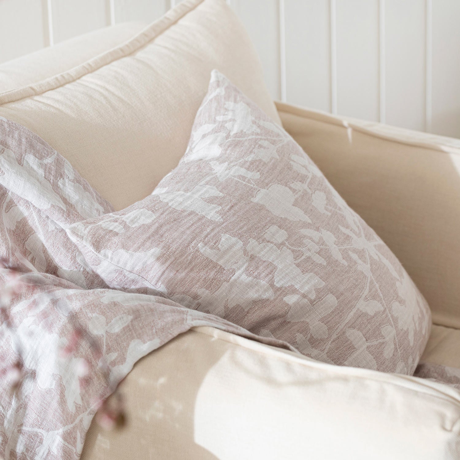 Romel Cushion