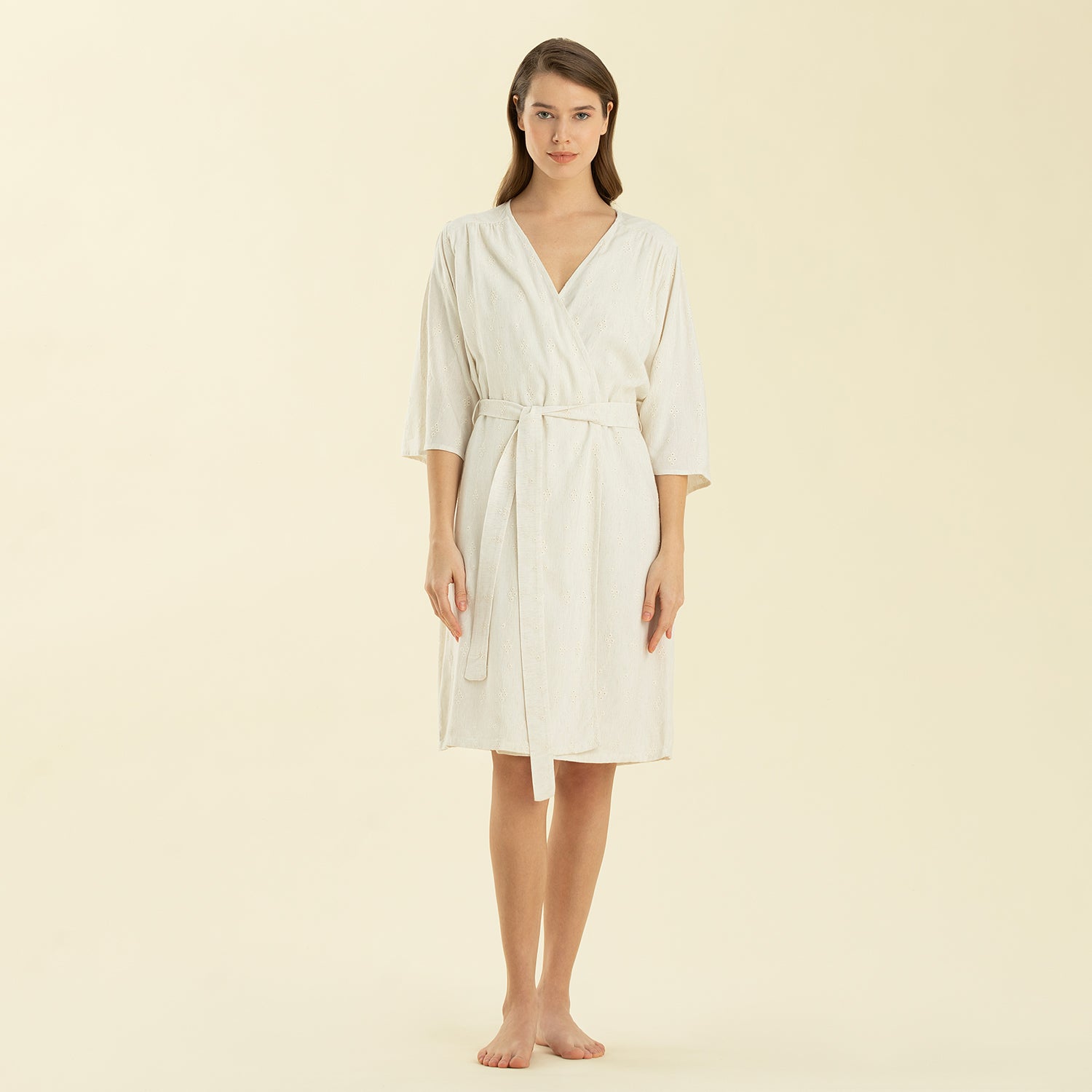 Hierba Robe White