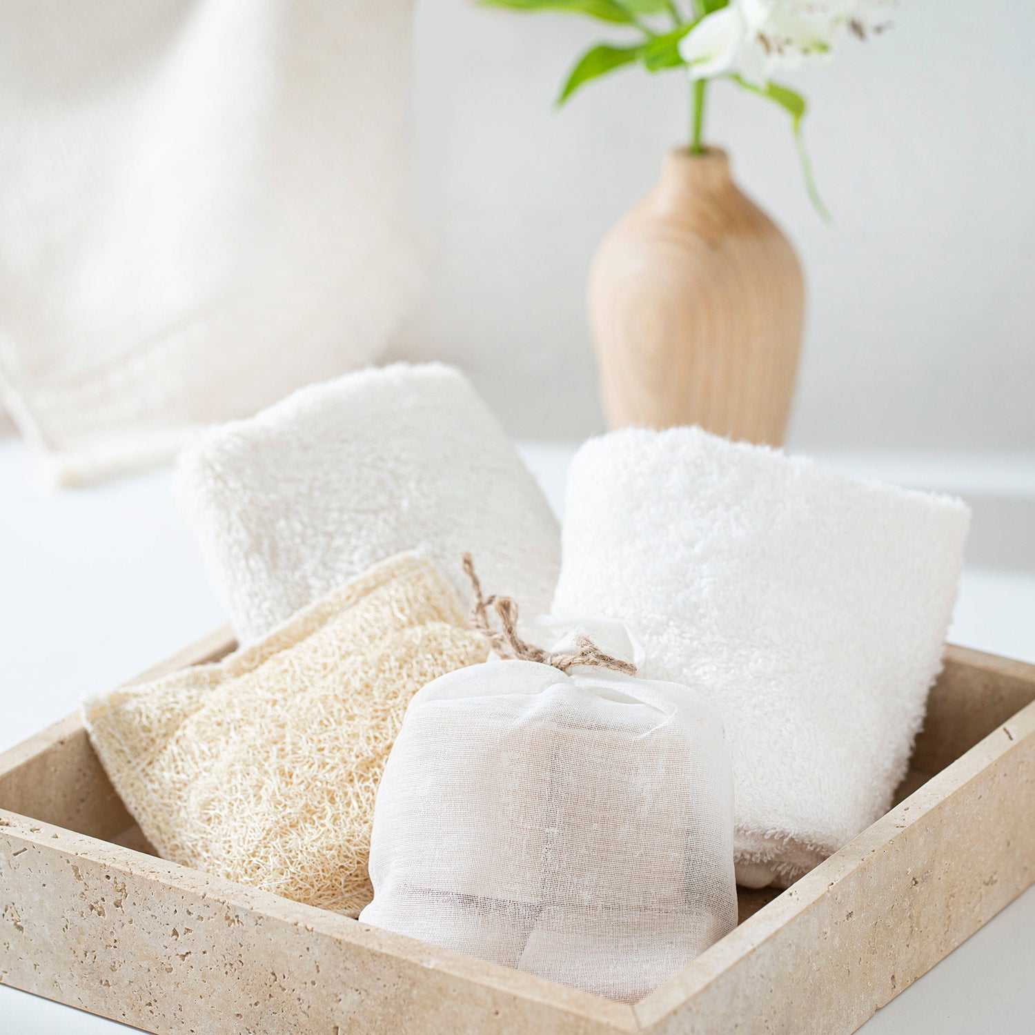 Natural Soap with Bath Scrub 4 x 50 G Jasmine