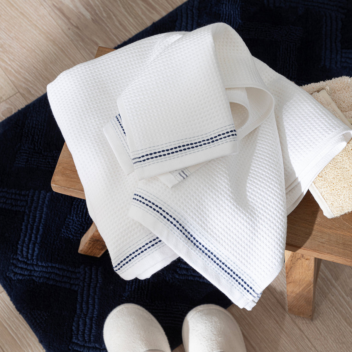 Aliesta Hand Towel 30x50cm White