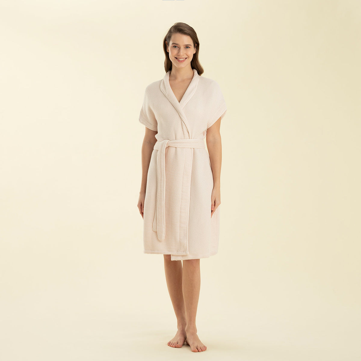 Tiyana Short Bathrobe Powder